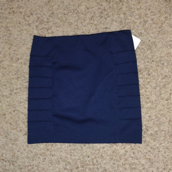 Forever 21 Skirt Navy Blue Sz S - Picture 5 of 5